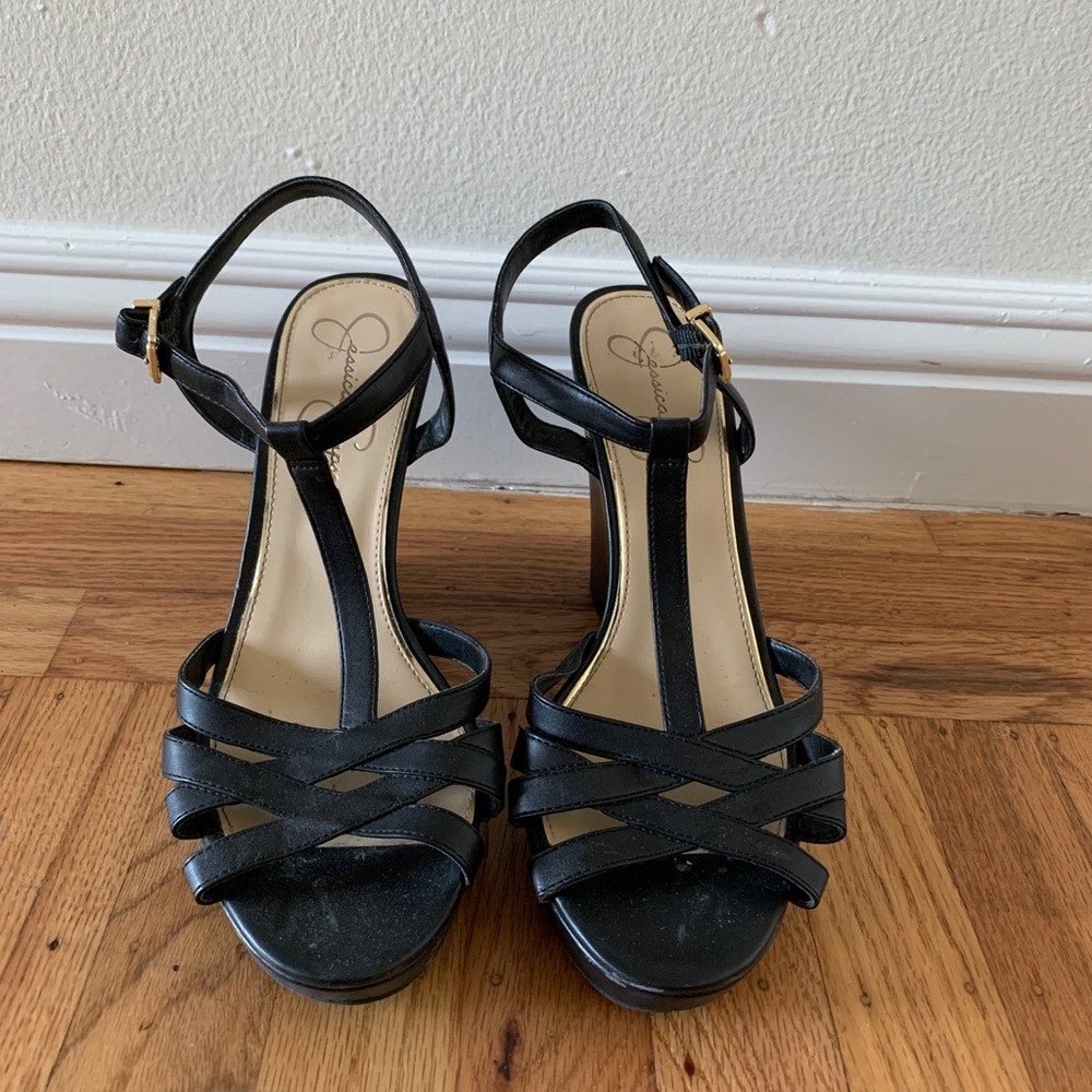 JESSICA SIMPSON Black Wedges